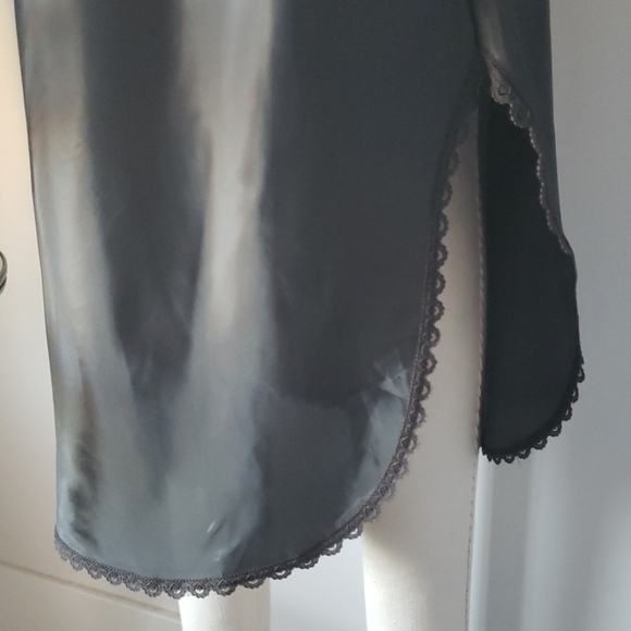 Vintage Black Half Slip with Lace by Warners - Picture 3 of 4